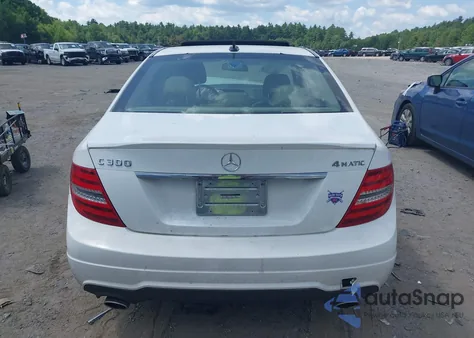 2013 Mercedes-Benz C 300 Luxury 4Matic/Sport 4Matic from USA, damaged, VIN WDDGF8AB7DR280115